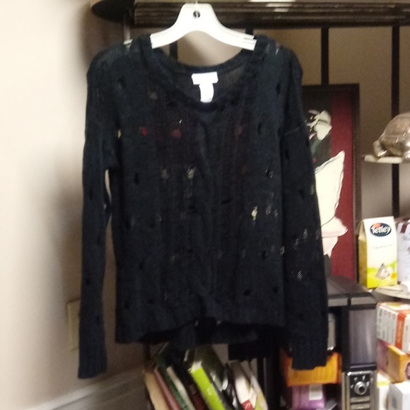 Sweater - Picture 2 of 4